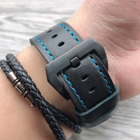 Montre automatique de sport pour hommes, boîtier en fibre de carbone, cadran noir, fenêtre de date, aiguilles lumineuses bleues, montre-bracelet en cuir noir