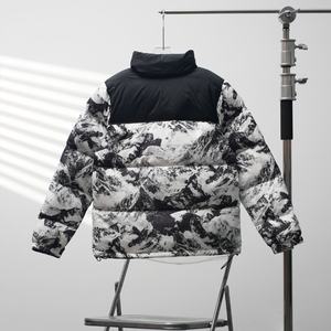 Chaqueta de mezclilla acolchada con capucha para hombre, de alta calidad, personalizada, larga, transpirable, con bloques de color, exterior de nailon y cierre de cremallera, al por mayor - Product Image 2