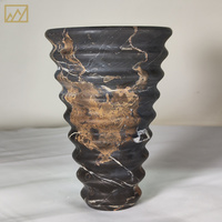 Vase en marbre moderne personnalisé pour arrangement floral, fleurs séchées, vase en pierre naturelle, petit vase de mariage, décoration intérieure, coupes en marbre