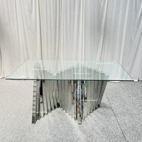 Meubles bon marché pour les événements de mariage, table à manger pour la mariée et le marié en acier inoxydable argenté avec plateau en verre transparent