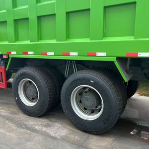<span class=keywords><strong>Camion</strong></span> Ribaltabile HOWO per Costruzioni, Modello TX 6x4, <span class=keywords><strong>Usato</strong></span> con Nuovo Cassone e Nuovo Interno - Product Image 5