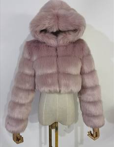 Nieuwe mode nepbontjas dames met capuchon bedekt met bicle lange mouwen losse dikke warme pluche jas winter - Product Image 2