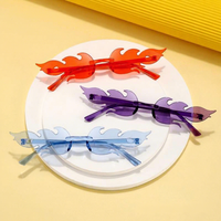Nouvelles Lunettes Flamme Style Flamme Sans Monture en Plastique Audacieuses et Colorées pour Soirées Dansantes et Scène