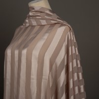 Tissu Hijab en Satin de Polyester Jacquard à Rayures Fil Argenté B6, Antistatique et Respirant pour Abaya, Khimar et Vêtements Modestes