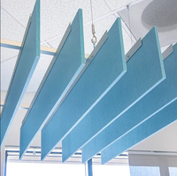 Panneau de plafond acoustique suspendu décoratif personnalisé Carreaux de plafond acoustique en PET Conception de chicanes de nuages Plafond acoustique