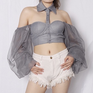 2020 último Grey cuello de malla de manga plisada <span class=keywords><strong>sin</strong></span> <span class=keywords><strong>tirantes</strong></span> de cuello abierto transparente sexy mujeres de <span class=keywords><strong>camisa</strong></span> blusas - Product Image 1