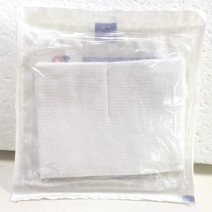 Compresses de gaze médicale Zhende 8cm x 10cm stériles pour usage chirurgical - Product Image 2