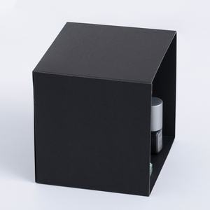 Pinky Leem Nouveau produit Marque privée Séchage rapide Imperméable Colle à cils LED pour extensions de cils Lumière UV Protection contre la lumière - Product Image 2