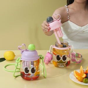 Vaso Infantil Bonito para <span class=keywords><strong>Beber</strong></span> Directamente, con Materiales Tritan Libres de BPA, Nuevo Producto de Regalo para las Fiestas, Categoría: Artículos de Plástico para <span class=keywords><strong>Beber</strong></span> - Product Image 5