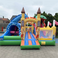 Maison de rebond de cavalier de fête avec toboggan piepusamais parcs château gonflable de l'île du dragon gonflable
