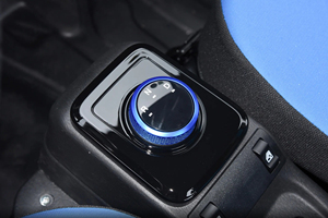 A buon mercato alta velocità 90 KM/H SRM Cargo Van <span class=keywords><strong>2</strong></span> persone elettrico EV Auto veicoli Cargo furgone Mini camion - Product Image 6