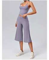 Ensemble deux pièces débardeur dos nu et pantalon capri large pour femme, tenue de sport athlétique respirante à séchage rapide