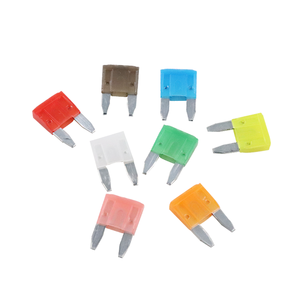 Petit fusible en nylon résistant aux hautes températures de voiture de haute qualité MINI ATS Zinc 12V 24V 32V lame de fusible - Product Image 1