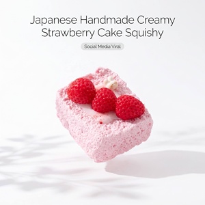 Jouet anti-stress souple en TPR à rebond lent, en forme de gâteau à la crème de fraises fait main japonais, en maltose, pour enfants - Product Image 2