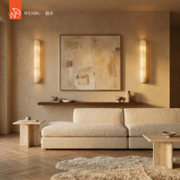 Applique murale linéaire moderne en albâtre espagnol, laiton brossé, pour hôtel, salon, villa
