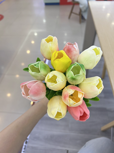 Tulipanes Artificiales para Decoración de Bodas y Hogar, Cabeza de PU, Tallo de PVC, Tulipanes Falsos al por Mayor, Flores a Granel para Arreglos Florales DIY - Product Image 6