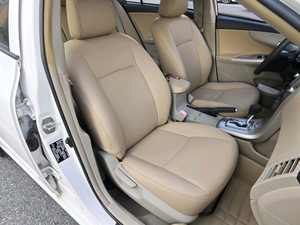 Toyota <span class=keywords><strong>Corolla</strong></span> 2014 Usado, Bien Valorado, 4 Puertas, 5 Plazas, Sedán GL, Gasolina, Manual, Cuero, Volante a la Izquierda, Pantalla Táctil LED, Techo Solar, Cámara Trasera - Product Image 5