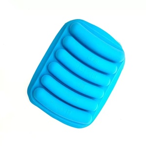 Molde de Silicona de Grado Alimenticio para Salchichas, Salchichas Caseras y Comida para Bebés |   Molde de 6 Cavidades Libre de BPA - Product Image 3