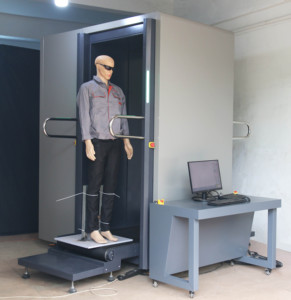 Nouvelle technologie de dépistage des personnes par rayons X, scanner corporel complet, machine d'inspection à reconnaissance IA pour les contrôles aéroportuaires et carcéraux - Product Image 3