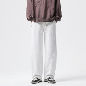 Pantalon de survêtement mi-long décontracté pour homme, coupe droite, ample, en coton 80% et polyester 20%, épais, écologique, personnalisable, marque privée, vente en gros - Product Image 1