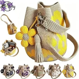 Borsa Tote Artigianale all'<span class=keywords><strong>Uncinetto</strong></span> con Fiori, Borsa a <span class=keywords><strong>Tracolla</strong></span> Floreale in Poliestere Lavorato a Maglia, Borsa a Spalla Boho da Spiaggia da Donna - Product Image 1