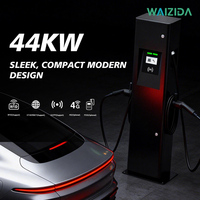 Estación de Carga para Vehículos Eléctricos IP65 de 44kW, Cargador de Pedestal para Instalación Comercial en Interiores y Exteriores