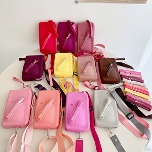 Lip Gloss Điện Thoại Túi Thiết Kế Sáng Tạo Silicone Son Môi Mỹ Phẩm Chèn Ví Mới Trường Hợp Điện Thoại iPhone Thực Tế Lưu Trữ Trang Điểm Túi - Product Image 5