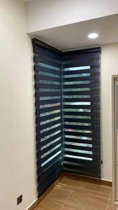 Persiana Zebra Clásica EX01, Cortina de Tela de Doble Tira para Filtrar la Luz Solar y Proteger la Privacidad en Villas - Product Image 4