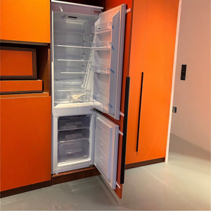 Refrigerador Integrado de 263L con Descongelación Automática, Enfriamiento por Compresor, Función de Congelación, Nivel Energético 1 - Product Image 1