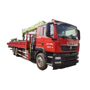 Grúa Móvil HOWO de 12 Toneladas Montada en Camión 6x4 con Ocho Ruedas Traseras Zoomlion, Nueva, Diésel Euro 5, Manual - Product Image 1