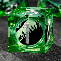 Ensemble de 7 dés en résine liquide vert émeraude Dragon Moon, faits à la main, dés polyédriques tranchants pour jeux de rôle Dungeons & Dragons, cadeaux