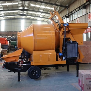 เครื่องผสมคอนกรีตแบบเคลื่อนย้ายได้ประสิทธิภาพสูงพร้อมรถพ่วง - Product Image 1