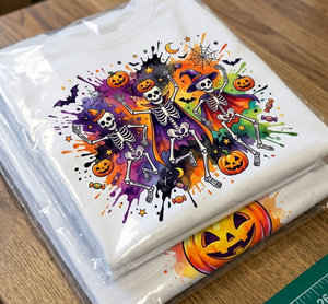 Estampado de Esqueleto Bailarín de Halloween Personalizado, Tipografía en Plastisol con Lámina Dorada, Tacto Suave para Transferencia Térmica, Listo para Planchar en Prendas de Moda Urbana - Product Image 2