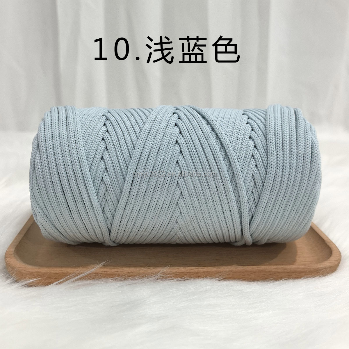 10 bleu clair