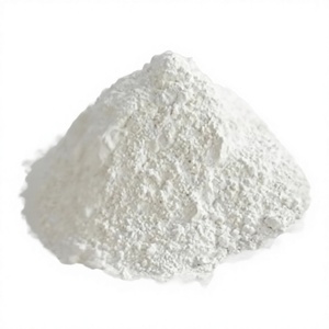 Poudre de talc de qualité supérieure pour cosmétiques, utilisée dans les poudres corporelles, les poudres pour bébés et le maquillage pour une texture lisse. - Product Image 1