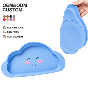 Assiette à ventouse en silicone pour bébé, forme nuage, motif visage de dessin animé, bol d'alimentation non toxique sans BPA, certifié CE EN71 - Product Image 1