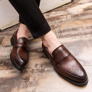 Mocassins Montants à Talon Bloc en Cuir Gravé pour Homme, Grande Taille, Chaussures de Ville pour Hiver et Printemps, Faciles à Enfiler - Product Image 3