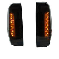 Accessoires de voiture Feu arrière noir ou feu arrière LED transparent pour Navara NP300 Navara D40 2005 - 2014