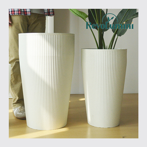 工場卸売背の高いプラスチック樹脂プランター屋外/屋内縦縞大型植木鉢とファッション植木鉢