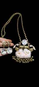 Ensemble de collier ras du cou lourd Kundan du fabricant indien plaqué or fêtes de mariage tenue de mariée produit en vrac - Product Image 2