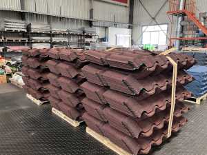 Tuiles <span class=keywords><strong>de</strong></span> toiture en métal revêtues <span class=keywords><strong>de</strong></span> granulés <span class=keywords><strong>de</strong></span> pierre colorés pour la construction - Product Image 6