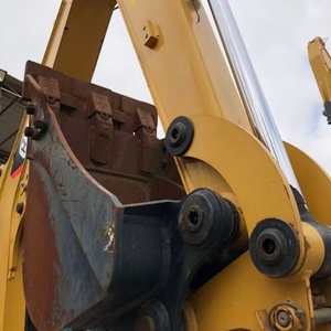 Excavatrice sur chenilles hydraulique CAT 303E de 3 tonnes avec godet de terrassement d'une capacité de 0,12 m³, équipement de construction d'occasion - Product Image 6