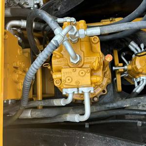 Used Komatsu PC210-8 Excavator 2022 <b>Model</b> 21 Ton with <b>Engine</b> Gearbox Pump & Bearing for Sale - Product Image 6