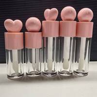 Gloss à lèvres et rouge à lèvres en tubes cosmétiques en plastique de 6 ml, couleurs blanc, rose, rouge, noir, violet, avec motif cœur, personnalisation possible