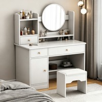 Coiffeuse de style européen pour chambre à coucher, design moderne et minimaliste, miroir éclairé, rangement modulaire intégré