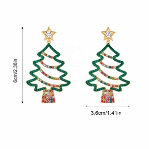 Boucles d'oreilles pendantes en forme d'élan de Noël haut de gamme, style européen et américain, avec étoiles colorées, design en alliage tendance et original - Product Image 6