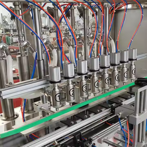 เครื่องบรรจุน้ำผลไม้<span class=keywords><strong>500</strong></span><span class=keywords><strong>มล</strong></span>. สำหรับแก้วสายการผลิตเครื่องดื่มอัตโนมัติแบบสมบูรณ์พร้อมฝาปิดบรรจุภัณฑ์ติดฉลาก - Product Image 3