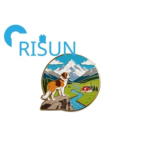 Pin de Solapa Esmaltado de Metal 3D Personalizado de Perro San Bernardo de Rescate, Estilo Barril Suizo, Marrón Amarillo, Venta al por Mayor - Product Image 6