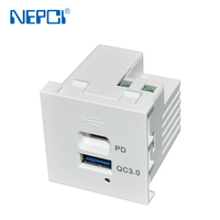 Cargador USB Tipo-C de 45*45 mm, 65 W Máx., Enchufe de Pared USB