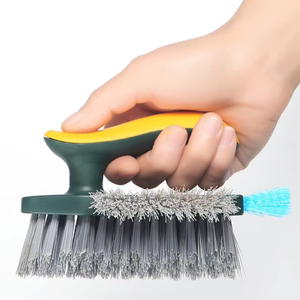 Brosse de nettoyage rotative en gros avec manche long, raclette et balai à poils rigides pour le nettoyage des fentes de salle de bain et de cuisine - Product Image 1